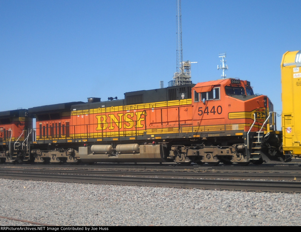 BNSF 5440